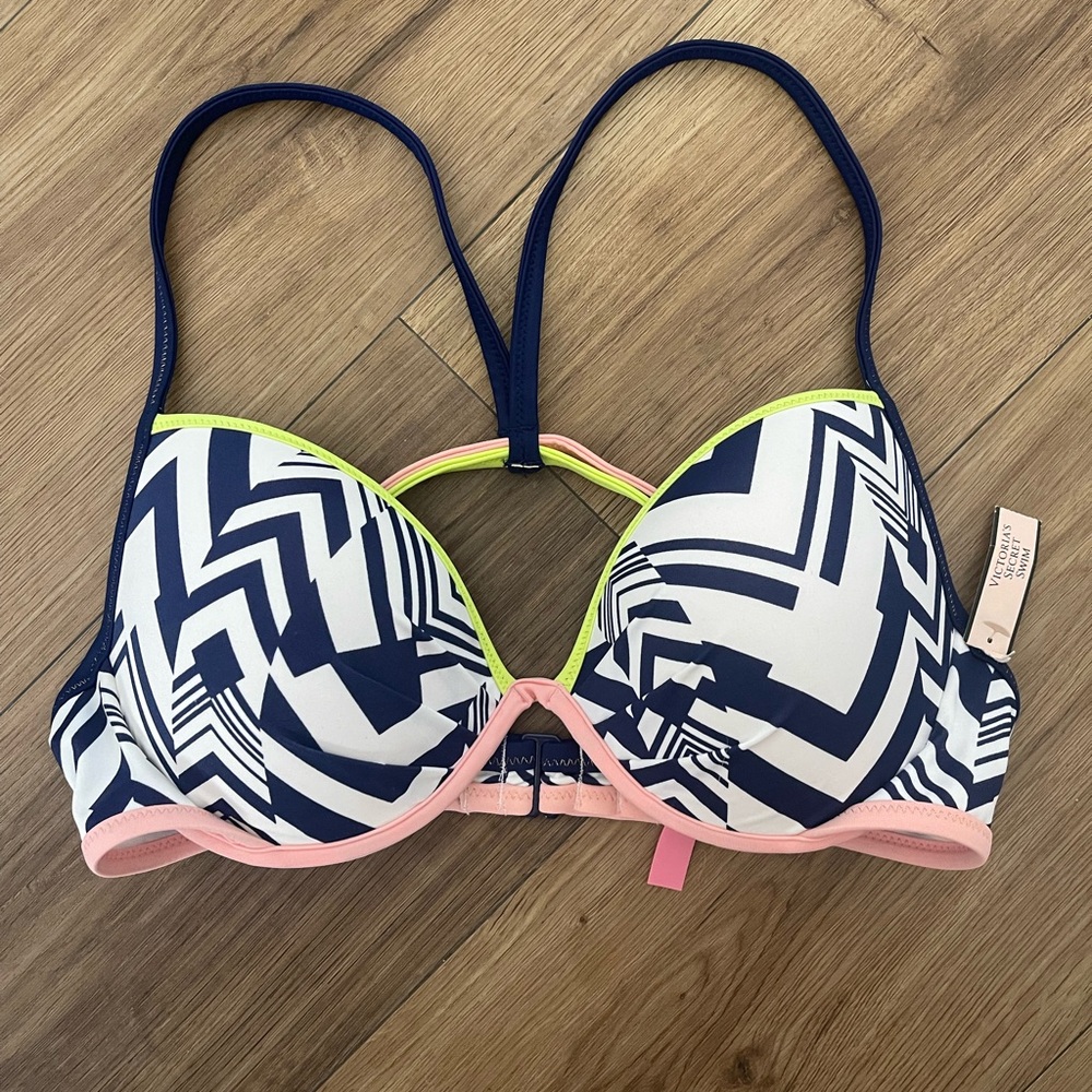 NWT Victorias Secret bikini swim top 34D geometric print navy and white
